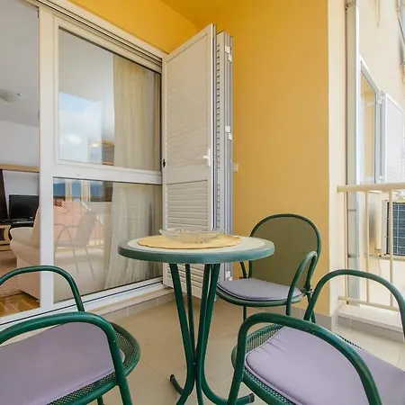 Meri Apartmán *